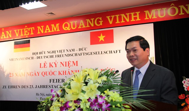 ฉลองครบรอบ 23 ปีวันชาติประเทศสาธารณรัฐเยอรมนี